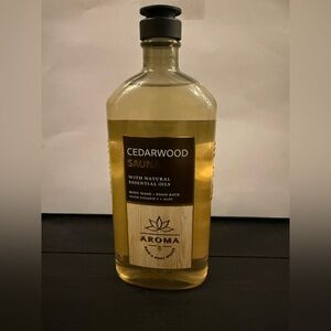 Bath and body works Cedarwood Sauna Body Wash with Essential Oils